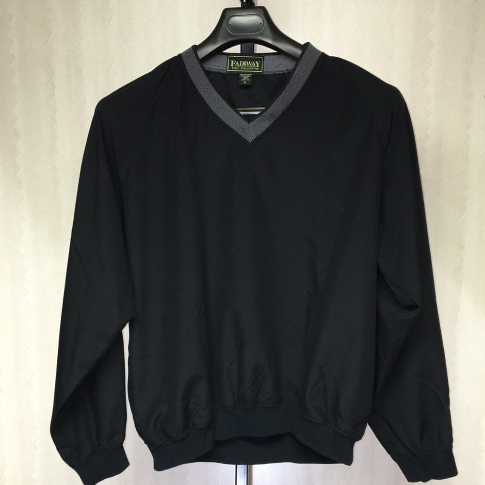 Long sleeve v neck golf wind shirt